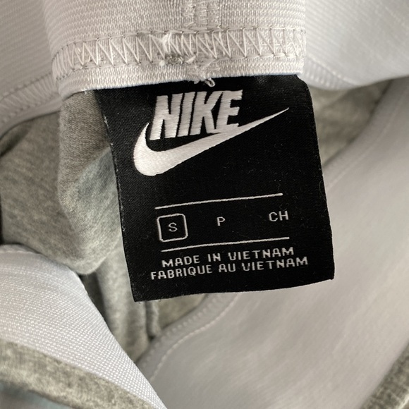 Nike Hyper Femme HIGH-Waist Leggings GX - Size Small - Picture 9 of 9